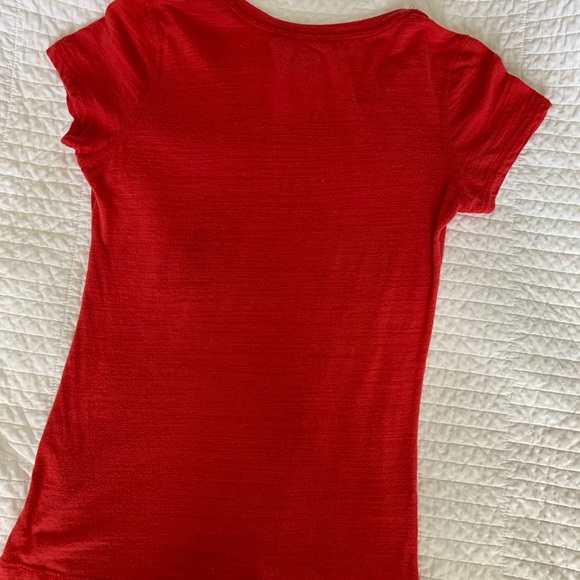 Vintage looking Blackhawks T-Shirt - Picture 2 of 3